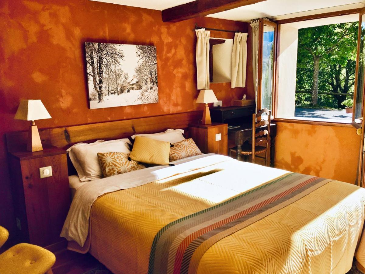 Chambre D'Hotes La Grange Des Ecrins Chabottes Экстерьер фото